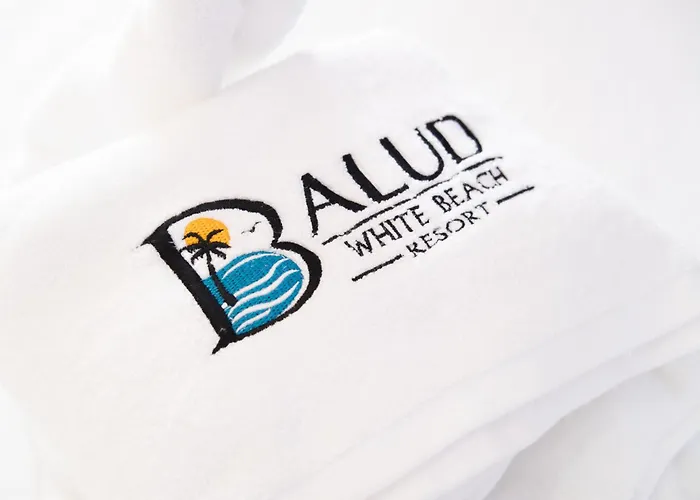 Balud White 호텔